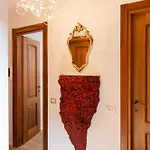 Lägenhet La Sorpresa - Luxury In Historic Center *