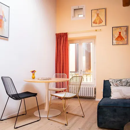 Διαμέρισμα La Sorpresa - Luxury In Historic Center Arona