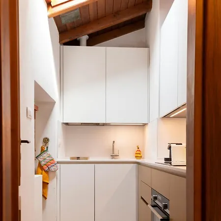 La Sorpresa - Luxury Apartment In Arona City Center, By Guestaly * Arona